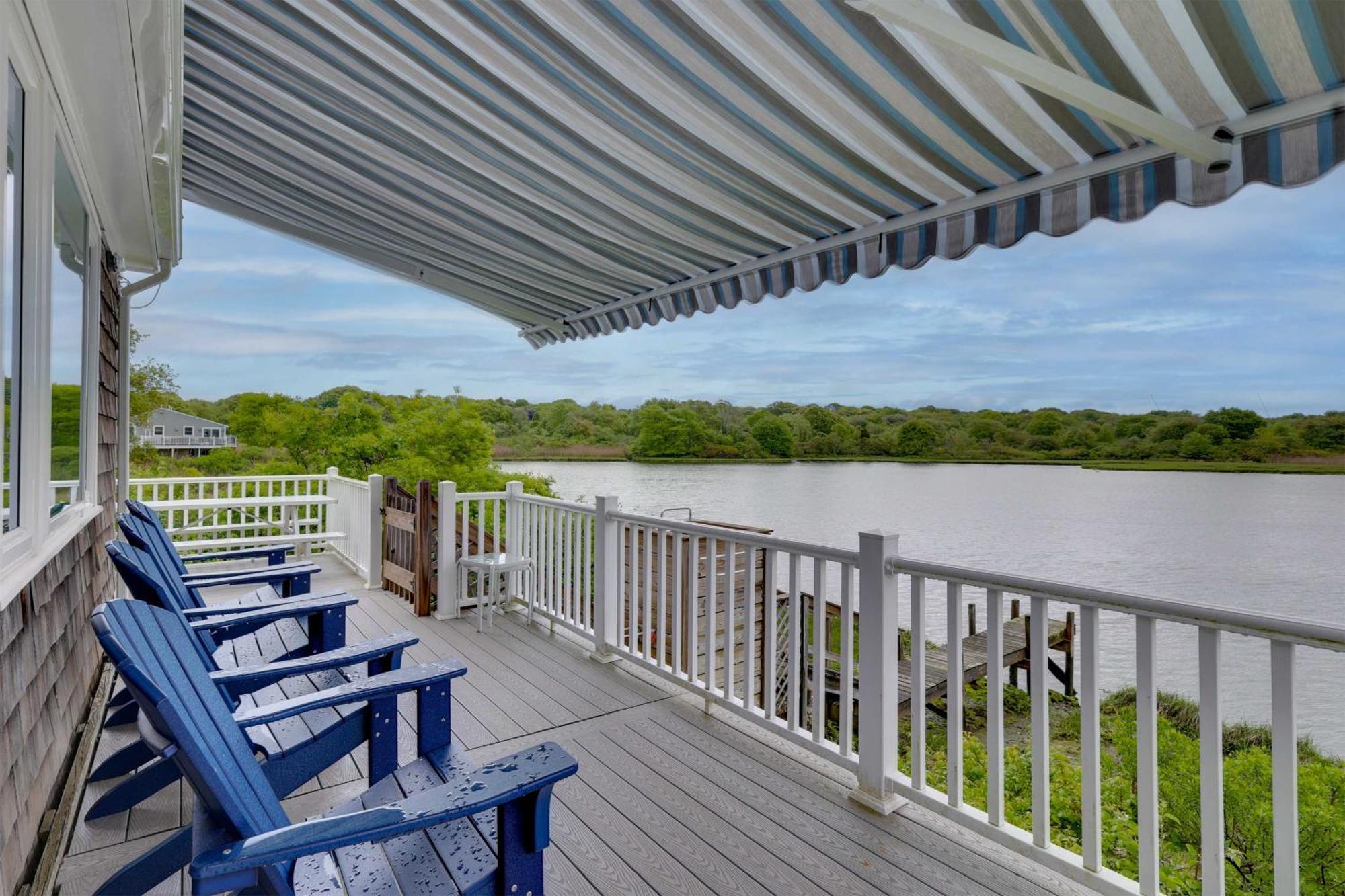 Cozy Narragansett Cottage With Dock And Outdoor Shower Exterior photo